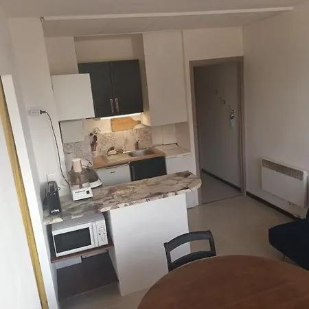 T1 à Proximité La Ciotat